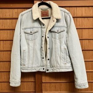 Levi's Light Blue Jean Jacket with White Sherpa Collar